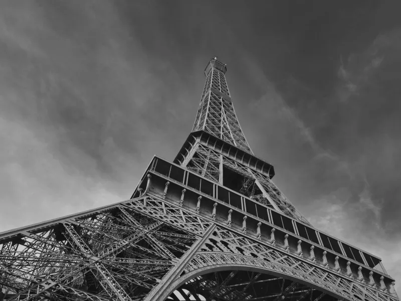 She Wore a Wedding Dress to the Eiffel Tower — and She Was the Bride